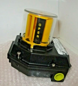 MONITEUR DEVICES FMYB-5140 VALVE POSITION TRANSMITTER *NEW* - Picture 1 of 4