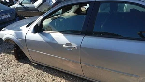 porte avant gauche pour FORD MONDEO BERLINA (GE) AMBIENTE 2000 373899 - Picture 1 of 9