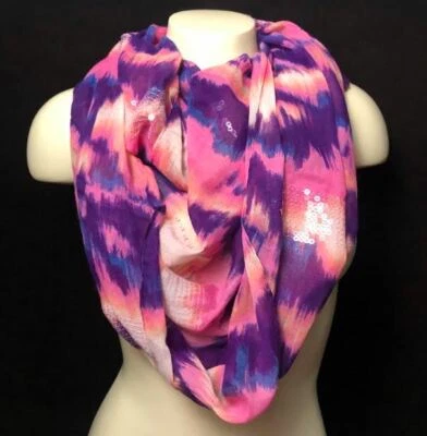 BCBGeneration Womens Infinity Sequins Scarf, Purple / Pink / Blue - NWT Foto 1 de 3