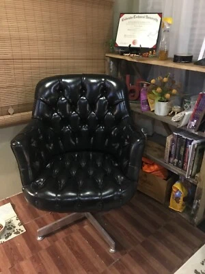 Silla de cuero Jack Cartwright Mid Century Foto 1 de 4