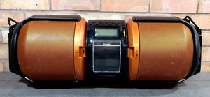 Sharp GX-M10 tragbares Hochleistungs-Audiosystem mit zwei Subwoofern - Bild 1 von 12