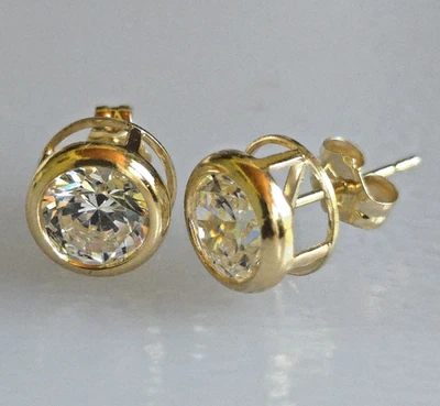 JCM ORO AMARILLO 14K 6mm CZ PENDIENTES REDONDOS 1.5g bisel conjunto 6mm Foto 1 de 4