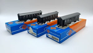 Roco  1:87 H0  3er Set Umbauwagen 4214 / 4215 / 4216  DB grün  in OVP - Bild 1 von 2