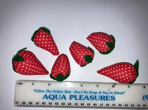 6 Vintage Strawberry Felt Top Pin Cushions 2”-1 1/4” Cute EXC - Picture 1 of 1