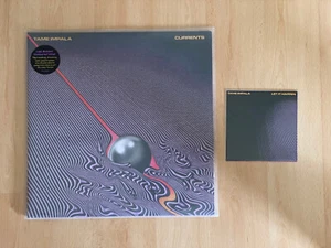 Tame Impala - Currents - Australia Exklusiv - Yellow/Purple Vinyl + Postcards - Bild 1 von 7