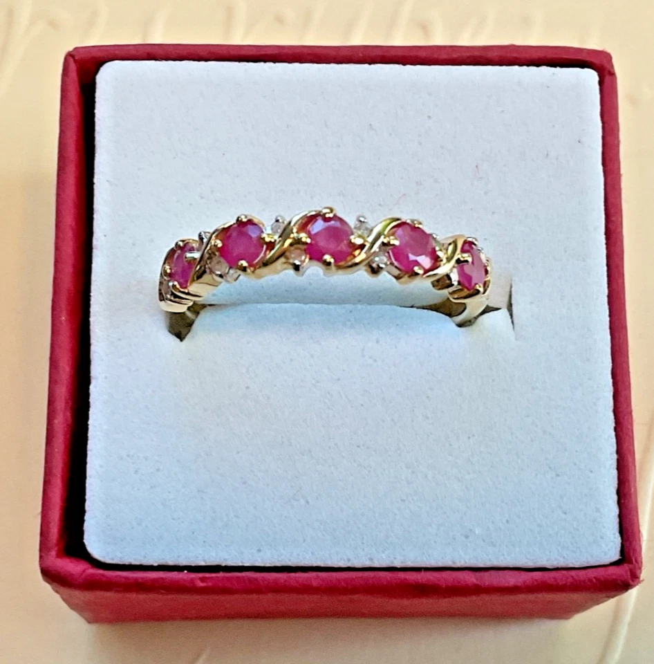 NEW 10K Yellow Gold Ruby & Diamond Band Ring Size 8 - Image 1 of 4