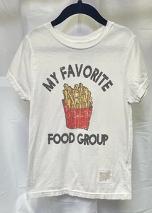 The Original Retro Brand Kinder weiße Grafik T-Shirt mit roten Pommes Design Größe 5 - Bild 1 von 3