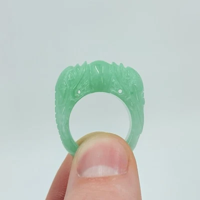 Anillo Doble Dragón Tallado Jade Pi Xiu "Bestia de la Fortuna" Talla 8.25 Foto 1 de 3