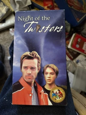 Night Of The Twisters 1996 VHS Rare Feature Films For Families NON RENTAL  Foto 1 de 2