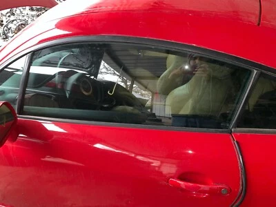 2000 2001 2002 2003 2004 2005 2006 AUDI TT MK1 LEFT DRIVER DOOR GLASS  - Image 1 of 2