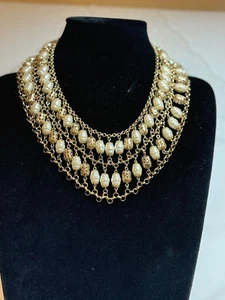 Beautiful Princess Necklace Gold Tone with Pearl Tone & Gold Tone Shade Beads BN - Picture 1 of 5