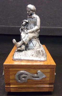 MICHAEL RICKER "Nate" LMD ESCULTURA DE PELTRE Caja de Música Firmada a Mano Haz una Oferta Foto 1 de 4