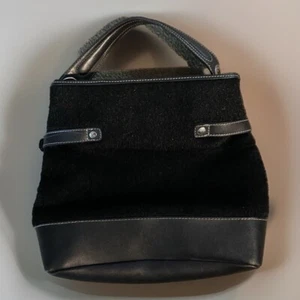 Borsa a mano Tommy Hilfiger con capelli di vitello - Foto 1 di 8
