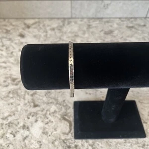 Brazalete de cadena espina de arenque marcado Corea tono plateado carrera clásica - Imagen 1 de 3