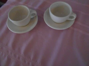 Vintage Set of 4 Restaurantware Buffalo China USA Coffee Cups and Saucers - Picture 1 of 2