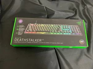 Razer DeathStalker V2 Low-Profile Gaming Keyboard (Clicky Optical Switch) purple - Picture 1 of 3
