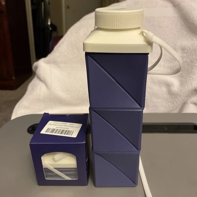 Botella de Agua Plegable Silicona Plegable 720ml Libre de BPA Compacta Azul Oscuro Foto 1 de 4