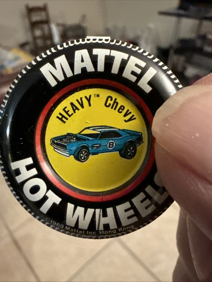 Vintage 1969 Mattel Hot Wheels Heavy Chevy Botão Pin Redline Distintivo de Metal - Imagem 1 de 1