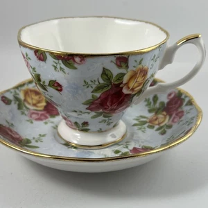 Royal Albert Old Country Roses Blue Damask Teacup & Saucer Bone China England - Picture 1 of 5