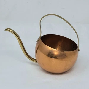 VINTAGE MCM COPPERCRAFT GUILD KUPFER GIESSKANNE LANG MESSING AUSLAUF & GRIFF - Bild 1 von 6