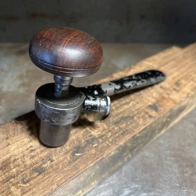 Антикварная угловая скоба с трещоткой Goodell Pratt для деревообработки и столярных работ - Изображение 1 из 4