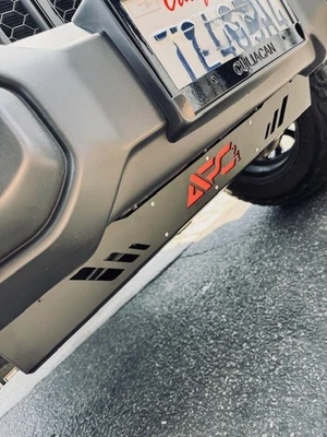 Jeep Wrangler 18-25 / Gladiator 20-25 *APC21* Placa de deslizamiento personalizada - negra con rojo Foto 1 de 4