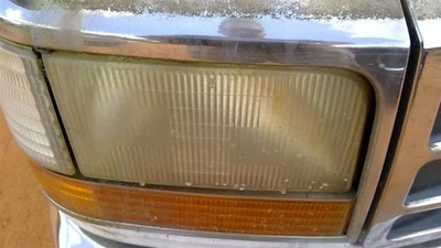 Passenger Right Headlight From 8501 GVW Fits 92-97 FORD F250 PICKUP 247062 - Image 1 of 4
