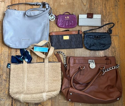 Lot of 7 Purses, Shoulder Bags, Clutches, Wallet - Fossil, Michael Kors, Coach - Image 1 of 4