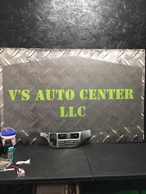 2006 Honda Odyssey Front AC Climate Temperature Control Unit OEM - Image 1 of 3