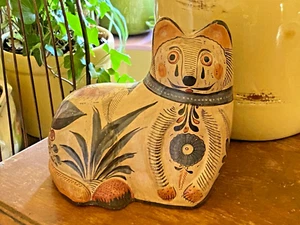 Tonala Mexico Clay Pottery Larger Yellow Tan Cat Shelf Decor Hand Painted Floral - Picture 1 of 11