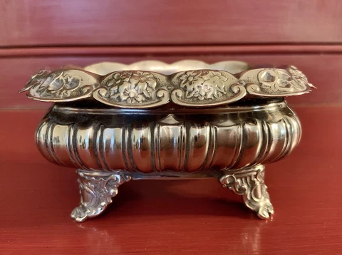 Gorham Sterling Silver Master Salt Cellar c. 1870  #2610 Cover