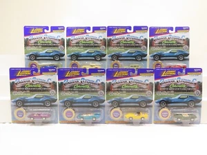 Playiing Mantis Johnny Lightning Classic Customs Lot of 8 Cars NIB 7494 - Bild 1 von 3