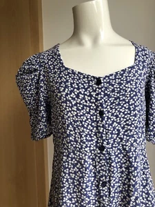 Kleid von Next Gr. 140 146 - Bild 1 von 7