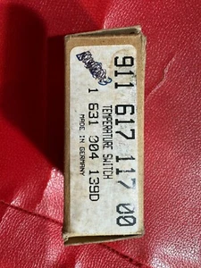 Porsche 911 Oil temperature Switch VDO 8/70 # 911 617 117 00 - Bild 1 von 4