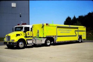 WASHINGTON DC AIRPORT AUTHORITY Fire Apparatus SLIDE: MCU-362 - Picture 1 of 1
