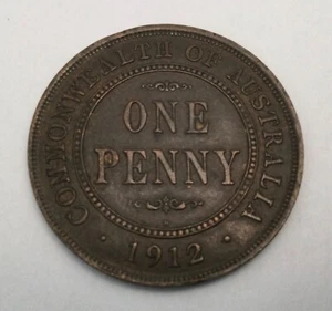 1912 Australian Penny 8 clear pearls clear centre EF - Picture 1 of 2