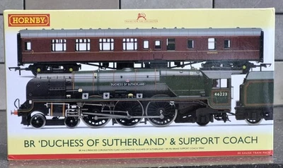 Hornby R3221 LMS 'Duchess Of Sutherland' and Support Coach Train Pack. DCC Ready - Image 1 of 4