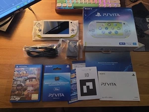 Sony PlayStation Vita Slim PS VITA Pch-2000 verde lime console CIB VENDITORE USA - Foto 1 di 12