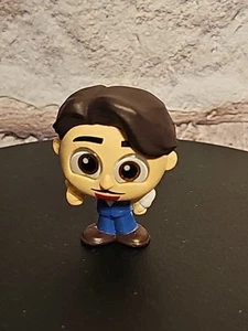 Disney Doorables - AUGUSTIN MADRIGAL Mini Figure - Encanto Collection - Picture 1 of 5