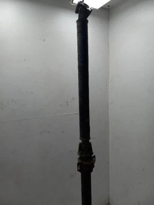 95-04 TOYOTA TACOMA SR5 2.4L RWD AT REAR DRIVE SHAFT  - Image 1 of 4