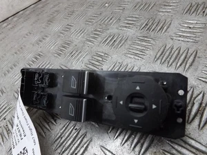 Ford Fiesta Right Driver O/S Front Electric Window Switch 38010138821 2012-19S - Picture 1 of 7