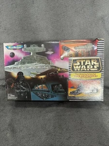 STAR DESTROYER / SPACE FORTRESS Star Wars Transforming Action Set Micro Machines - Picture 1 of 9