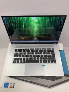 Intel NUC M15 15.6" Laptop Intel i5 11th Gen 8GB RAM 512GB SSD - A++ - Picture 1 of 7