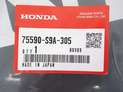 Genuine OEM Honda 75590-S9A-305 Spare Tire Cover 1997-2005 CR-V - Image 1 of 4