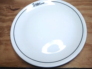 VINTAGE 1948 SALVATORES ITALIAN GARDENS RESTAURANT BUFFALO CHINA 9" PLATE - Picture 1 of 5