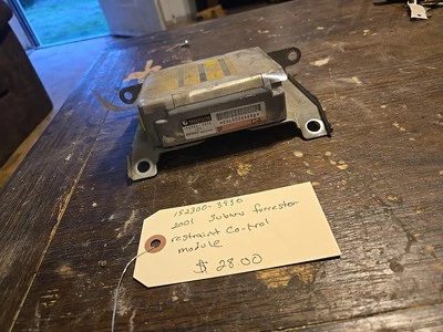 Unidad de módulo de control de retención Subaru Forester 2001 152300-3930 413c B4 Foto 1 de 4