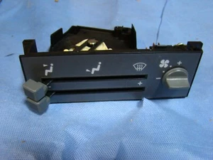 16167575 HVAC FAN Control Defrost Vent Adjust PANEL NOS - Picture 1 of 5