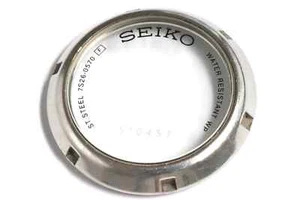 Seiko 7S26-0570 screw mens case back - Imagen 1 de 2