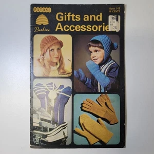 Patons Beehive Craft Idea Book Gift Patterns Accessories Gold Club Glove Hats - Picture 1 of 8