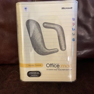 Microsoft Office Mac 2004 Student and Teacher Edition Booklet 3 Keys Software - Picture 1 of 4